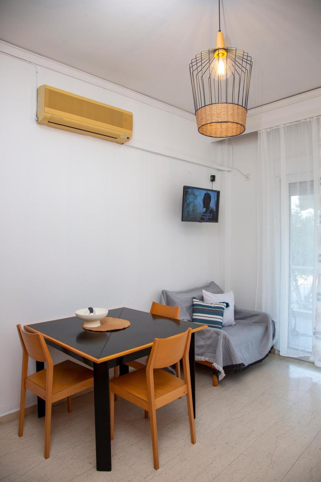 Seamoon Apartment Néa Péramos Екстериор снимка
