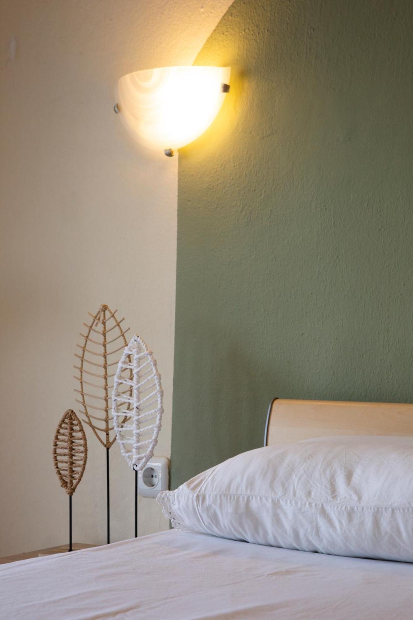 Seamoon Apartment Néa Péramos Екстериор снимка