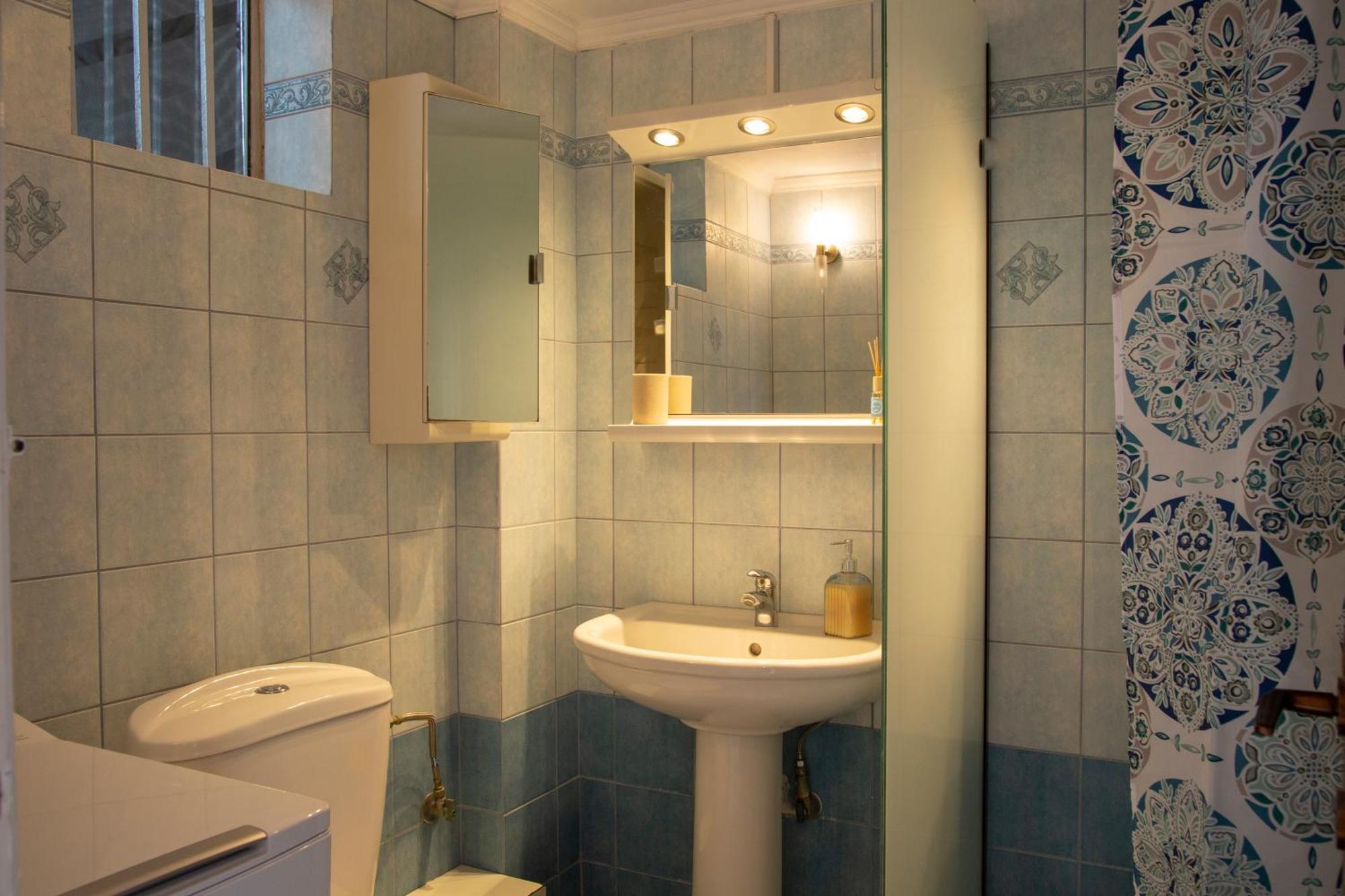Seamoon Apartment Néa Péramos Екстериор снимка